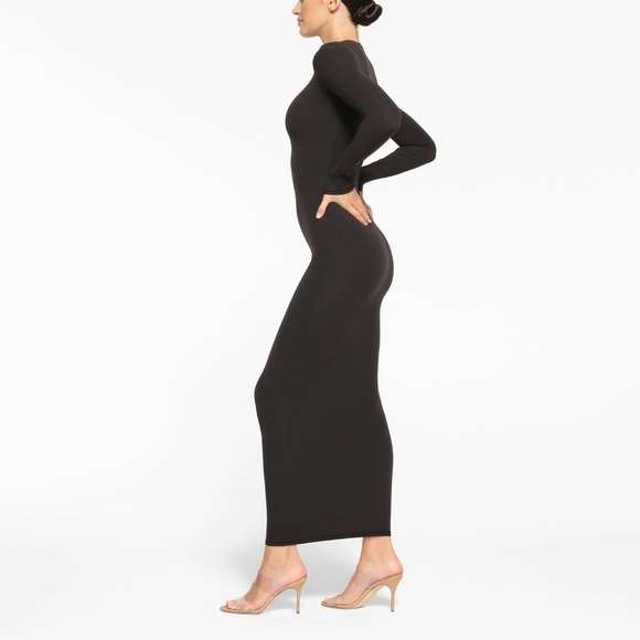 SKIMS Fits Everybody Crewneck Long-Sleeve Dress in Onyx Black Sz. XS / 0 - 2 NWT - Picture 3 of 9